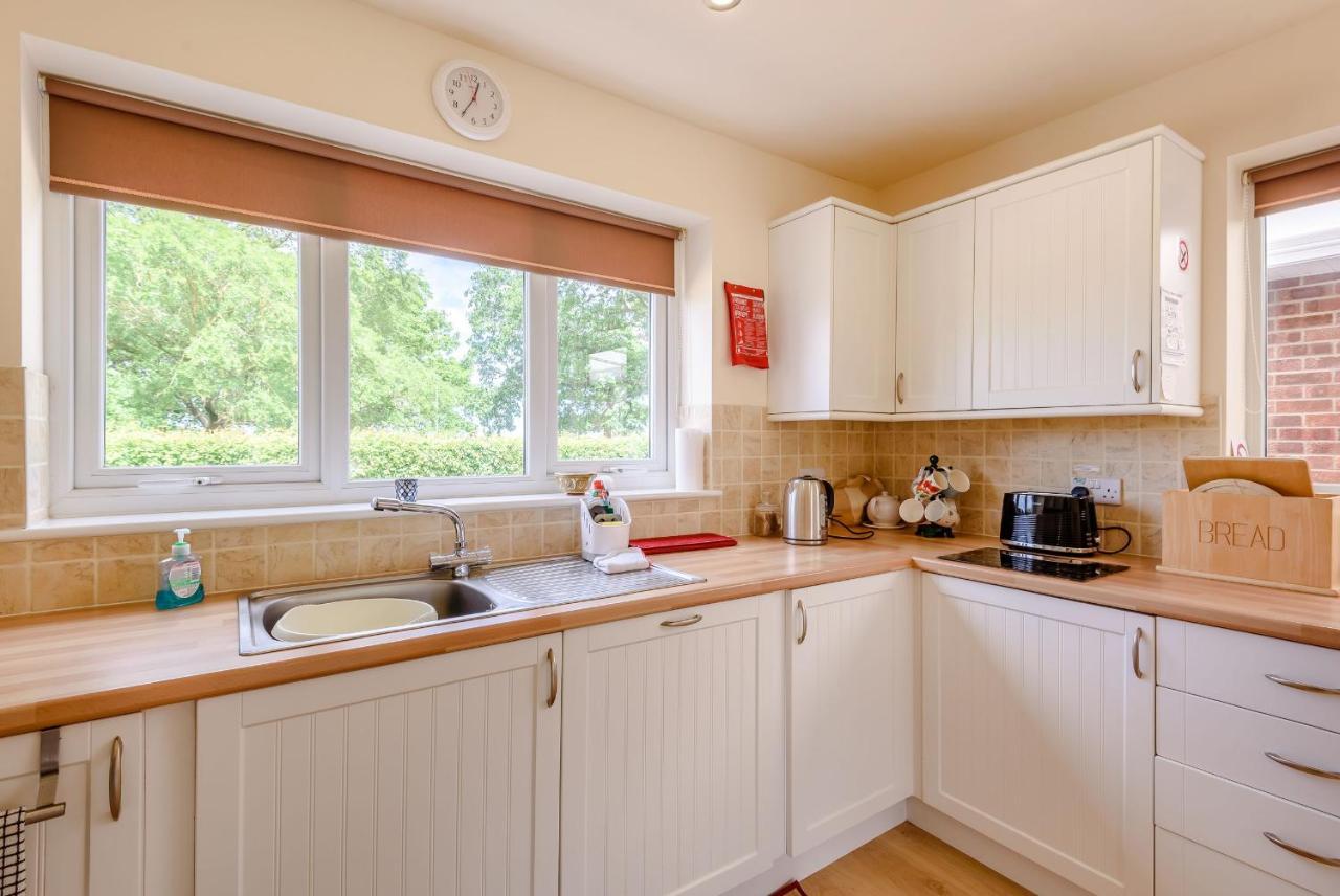 Woodland View Villa West Barkwith Bagian luar foto