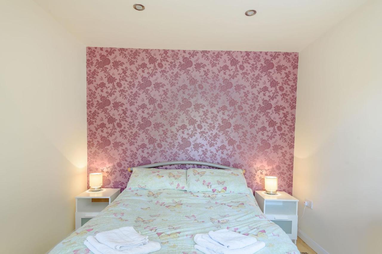 Woodland View Villa West Barkwith Bagian luar foto